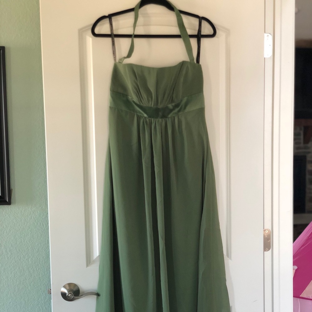 Woman’s formal dress size 10